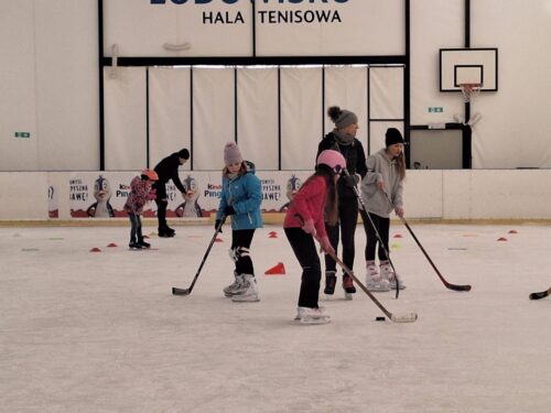 ❄️❄️ Dziękujemy za wspaniały sezon na lodowisku! ⛸️❤️