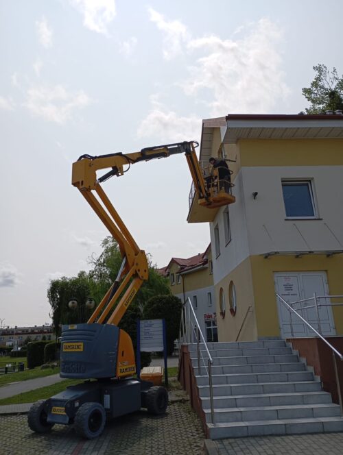 Modernizacja zewnętrznego oświetlenia w MOSiR Reda!