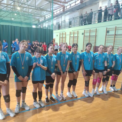 Igrzyska Dzieci w piłce siatkowej czwórek