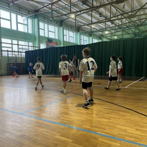 Wczoraj odbyły się Mistrzostwa Redy Dzieci w dwa ognie!