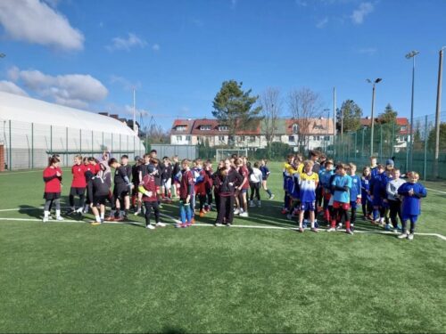 Igrzyska Redy dzieci w piłce nożnej dziewcząt i chłopców!